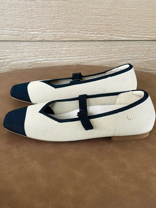 Vivaia NWOB Beige Mary Jane Knit Flats with Black Square Toe and Strap -Sz 41 - Picture 5 of 5